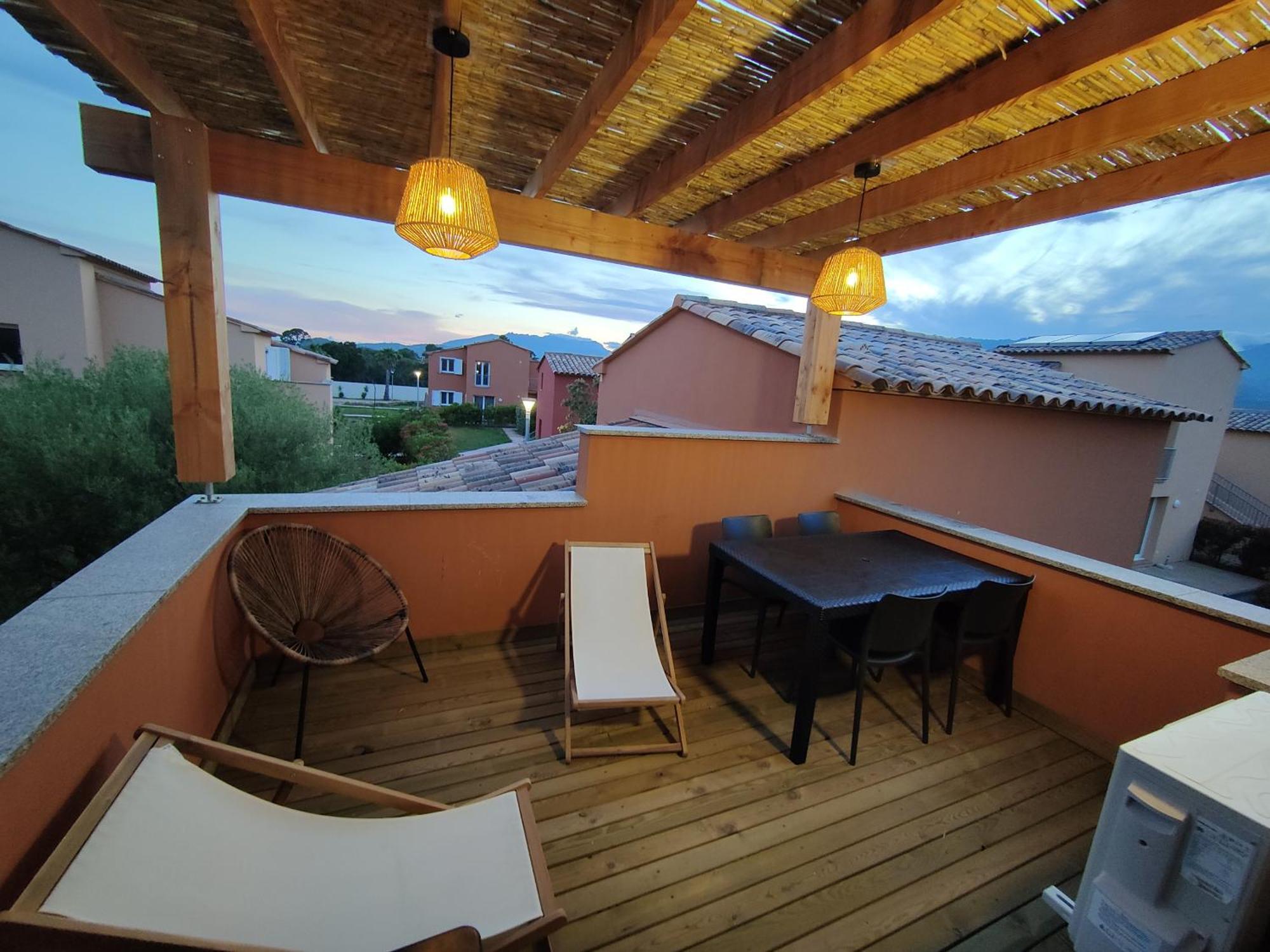 Residence Hoteliere Les Hameaux De Saint Cyprien Appartement 35 M2 1 Chambre Lecci Buitenkant foto