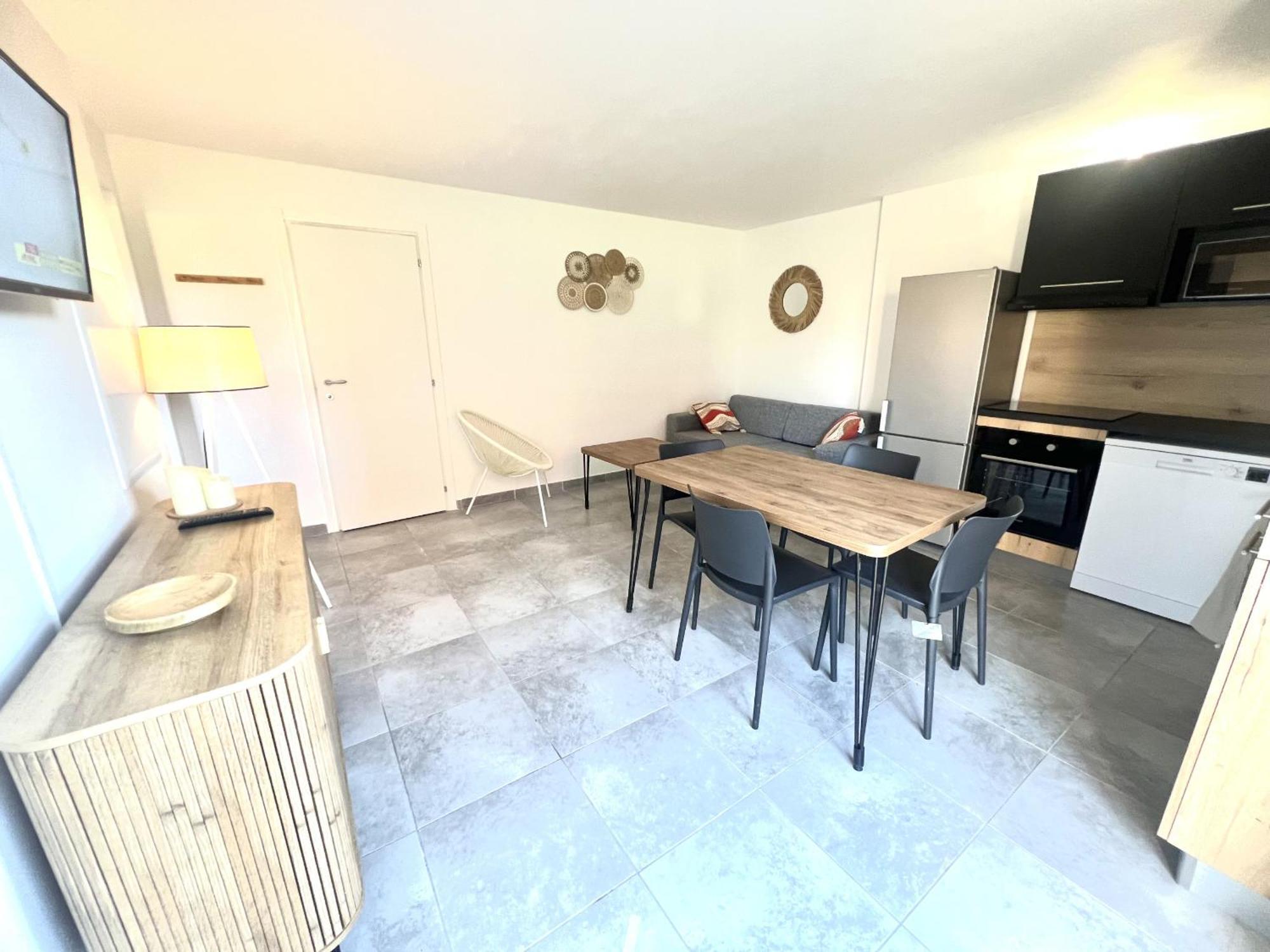 Residence Hoteliere Les Hameaux De Saint Cyprien Appartement 35 M2 1 Chambre Lecci Buitenkant foto